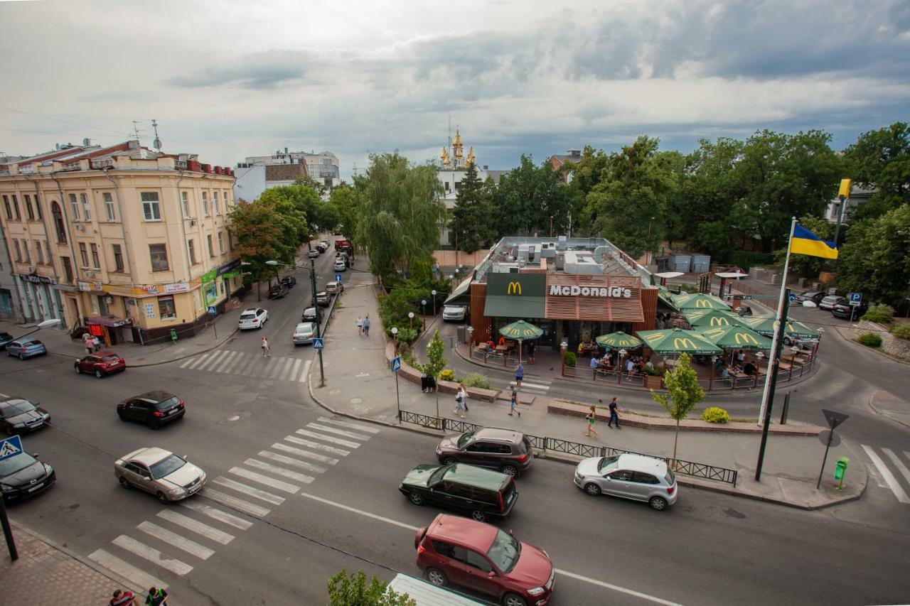 Central Hostel Charkov Buitenkant foto